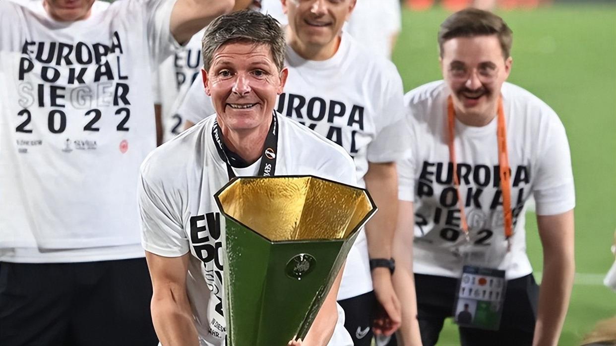 华体会登录首页关于葡超使命明确赛后西汉姆备战欧超杯，赛后迈阿密热火调整名单以备足总杯看傻球迷的信息